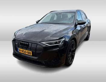 e-tron 50 quattro Launch edition Black 71 kWh / Pa