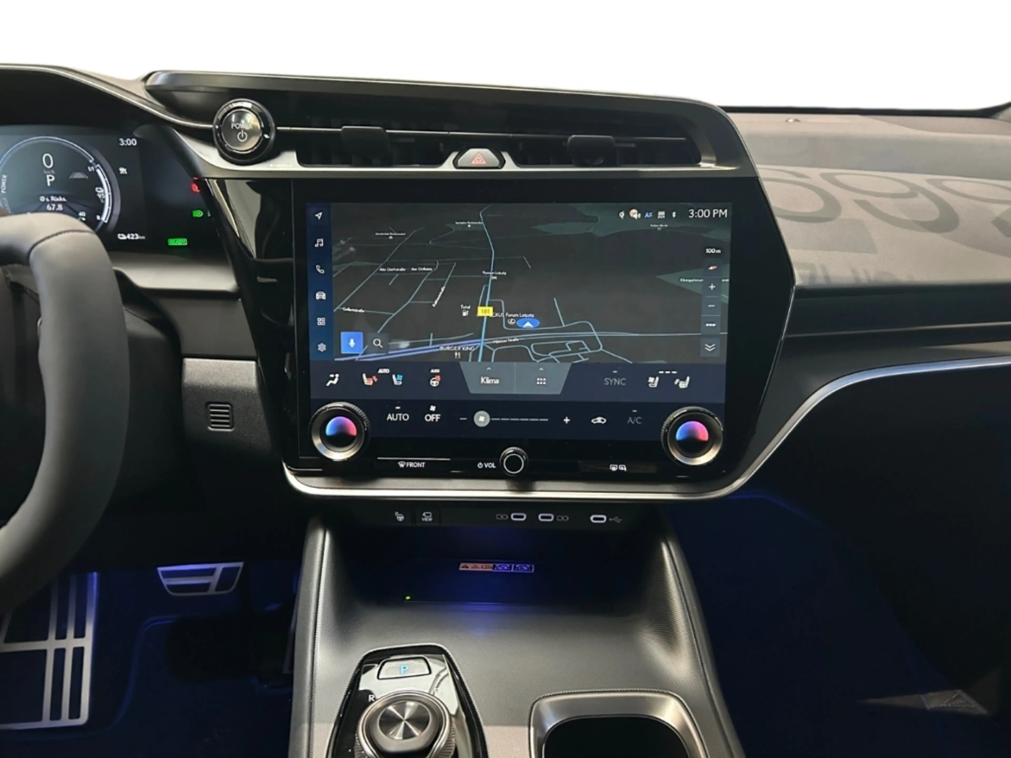 Lexus RZ 550e F-Sport Steer by Wire — photo 15