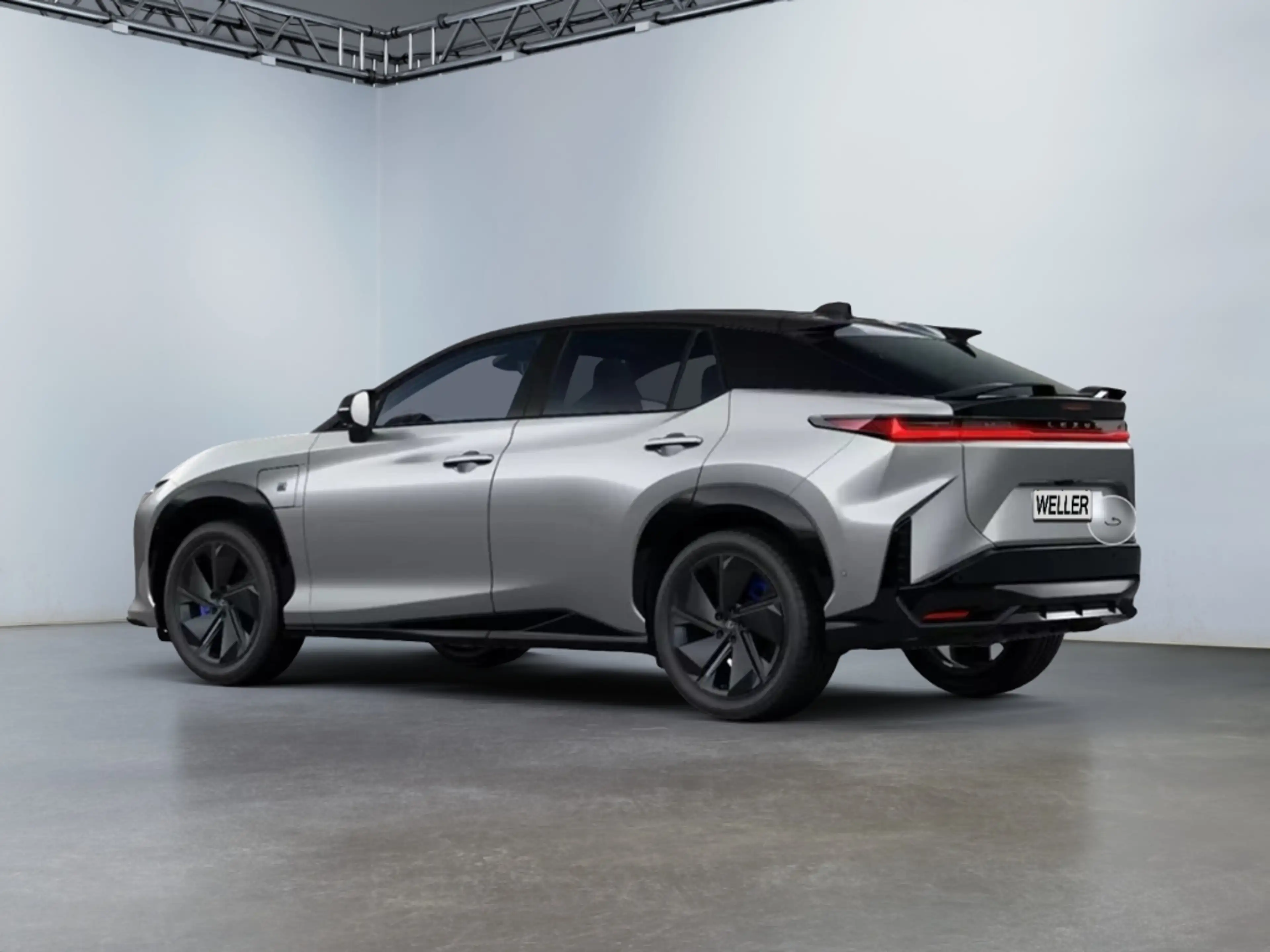 Lexus RZ 550e F-Sport Steer by Wire — photo 5
