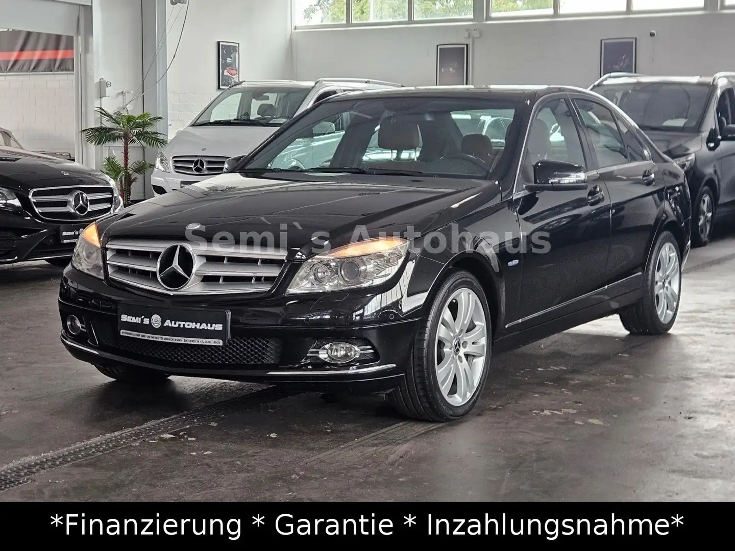 Mercedes-Benz C 220 CDI Lim. BlueEfficiency|Xenon|Leder|1.Hand Schwarz - 1