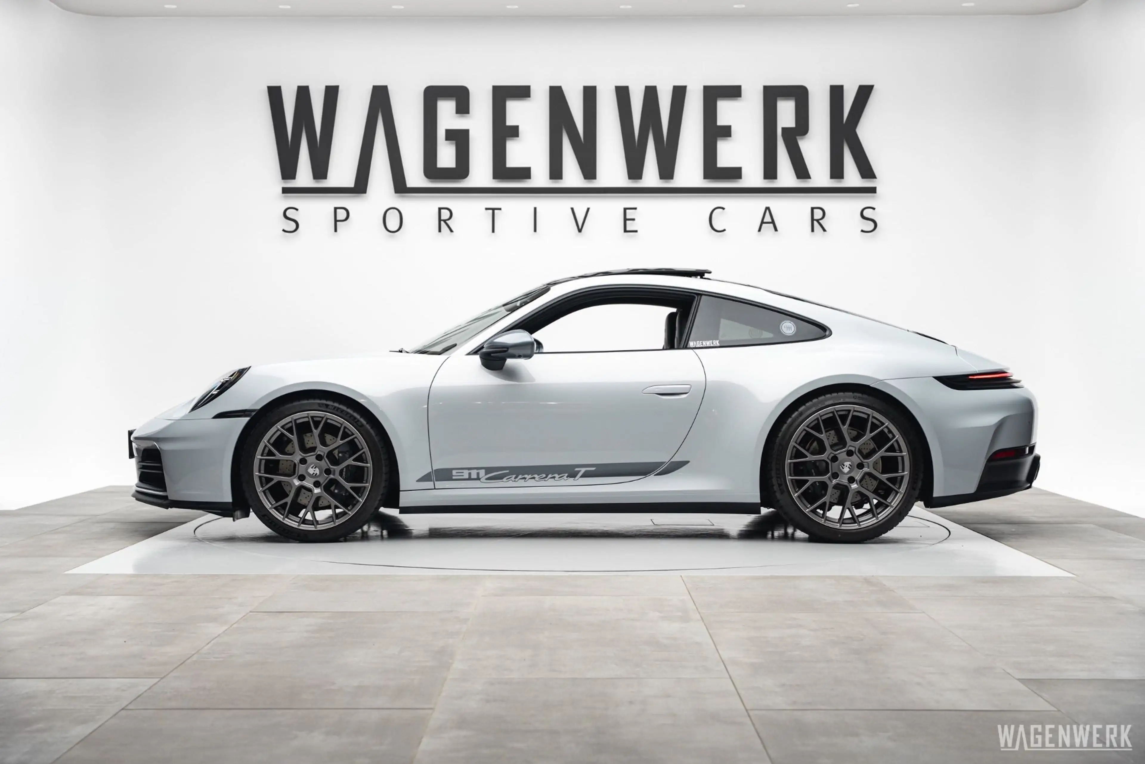 Porsche 911 992.2 Carrera T 6-GANG SCHALTGETRIEBE SCHIEBEDACH — photo 6