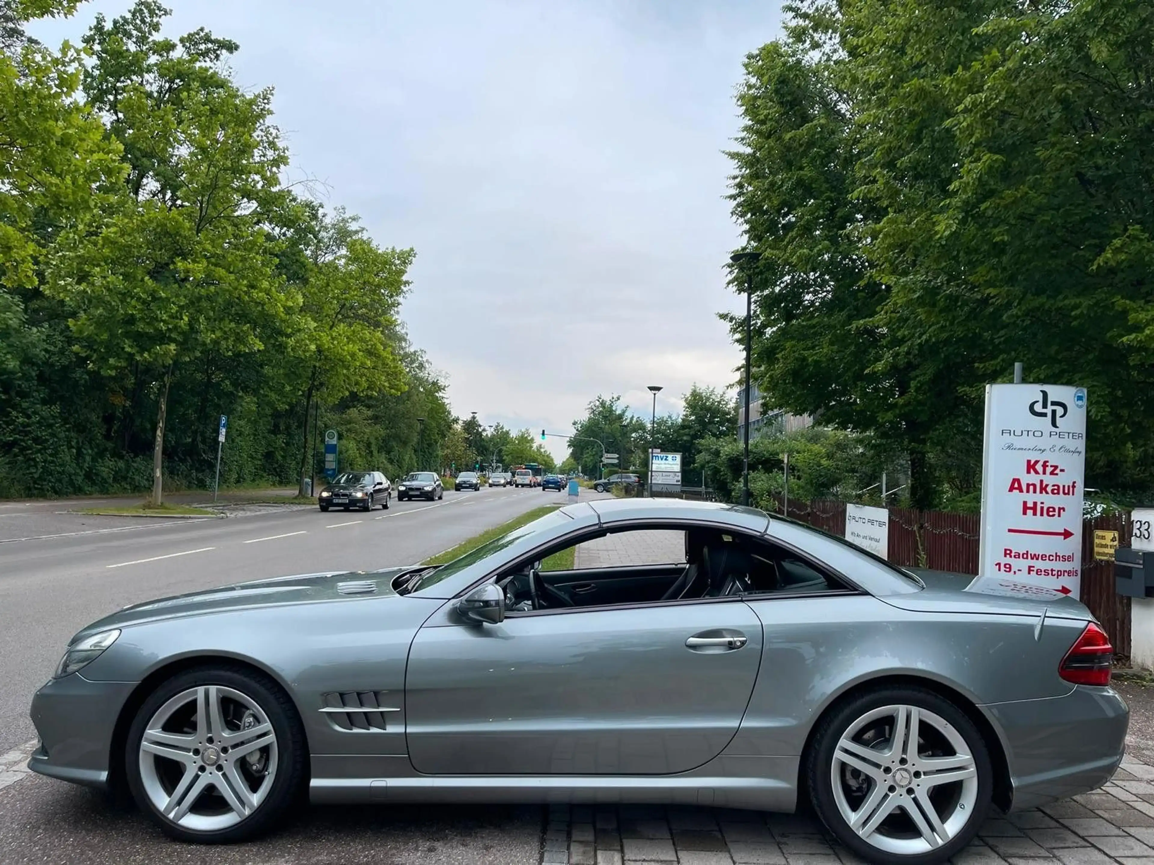 Mercedes-Benz SLR Roadster SL 500 *V8*AMG-OPTIK* — photo 2