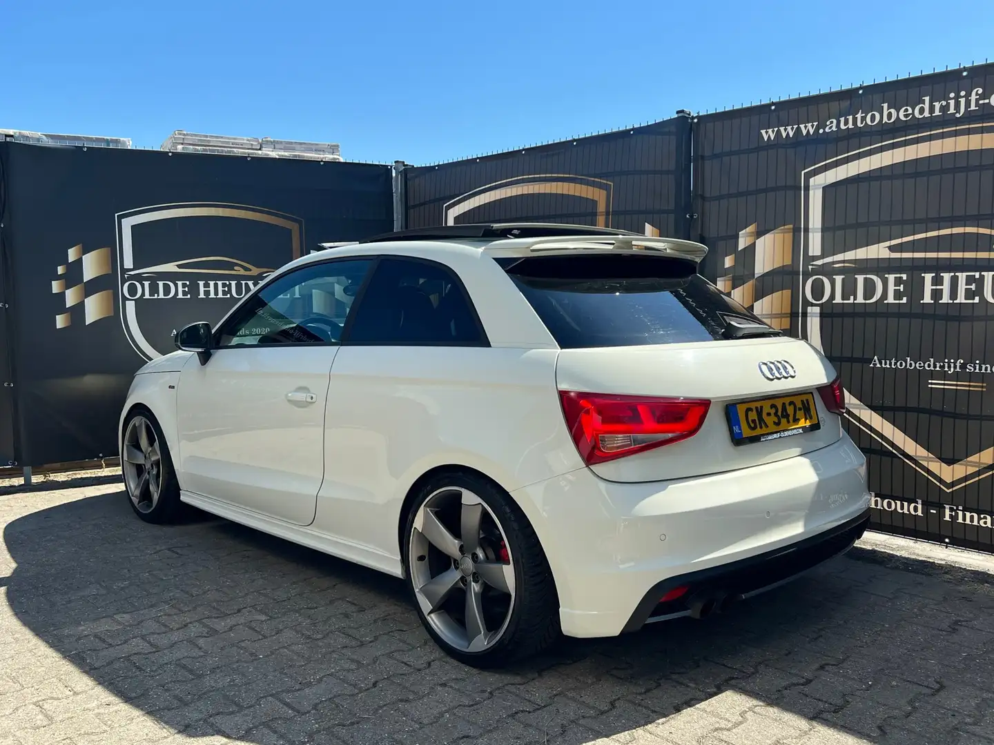 Audi A1 1.4 TFSI 185pk DSG S-line Bomvol Blanc - 2