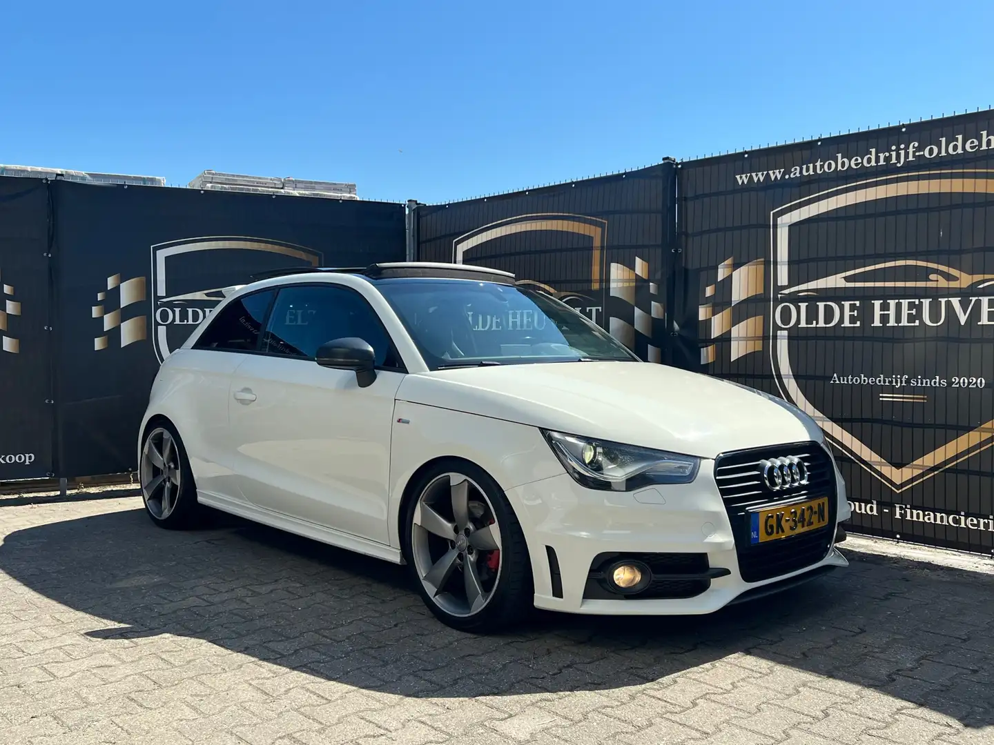 Audi A1 1.4 TFSI 185pk DSG S-line Bomvol Blanc - 1
