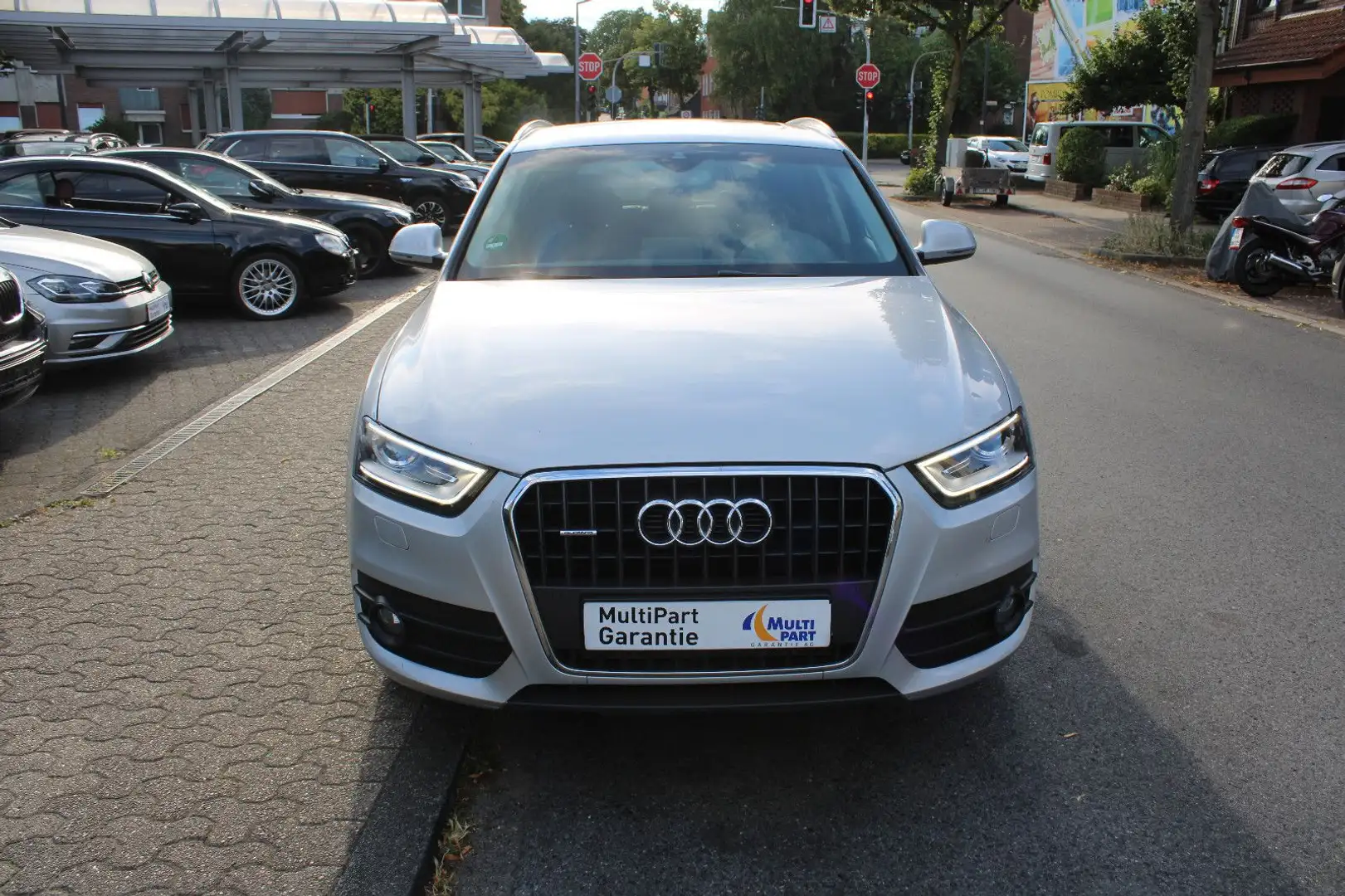 Audi Q3 2.0 TDI Quattro*S-LINE*S-TRONIC*LEDER*NAVI* Plateado - 2