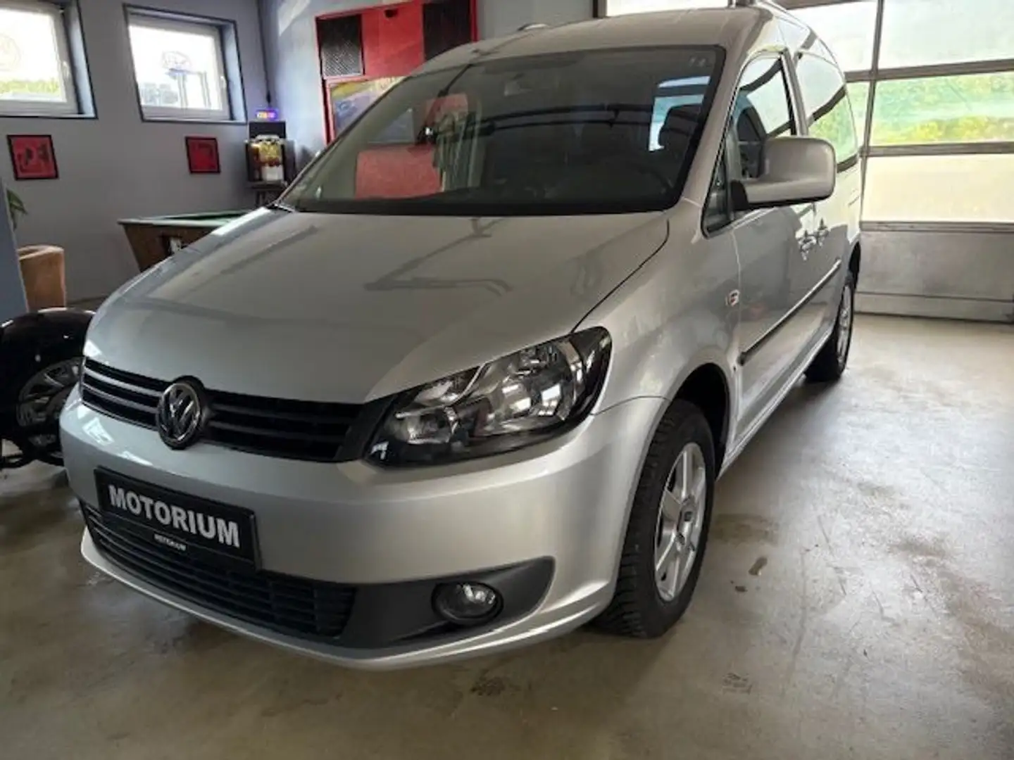 Volkswagen Caddy Roncalli~DSG~Navi~PDC~Klimaauto~wenig KM Silber - 1
