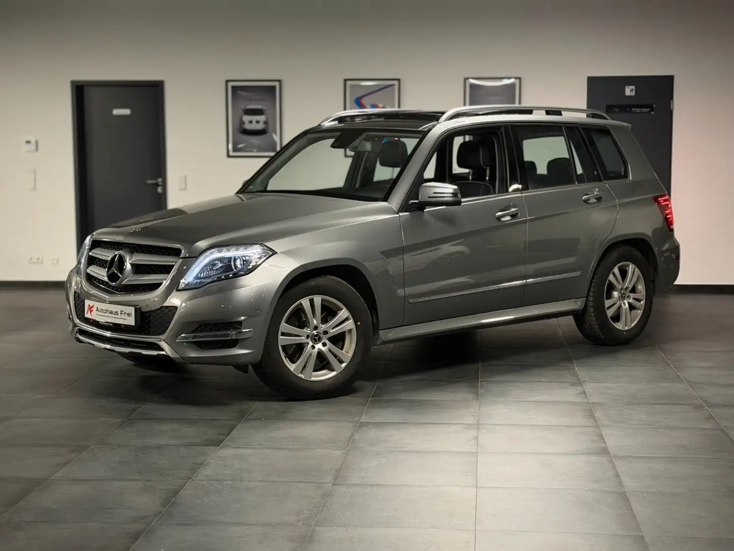 Mercedes-Benz GLK 350 CDI 4MATIC*Kamera*Panorama*AHK* Grau - 1