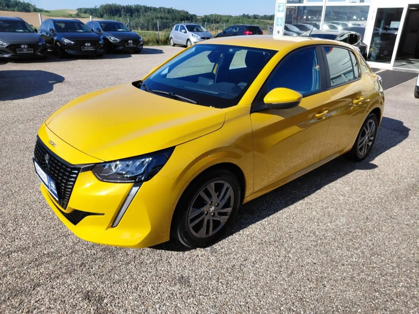 Peugeot 208 Active Pack Pure Tech 100 S&S Gelb - 1