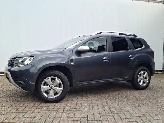 Dacia Duster view 7