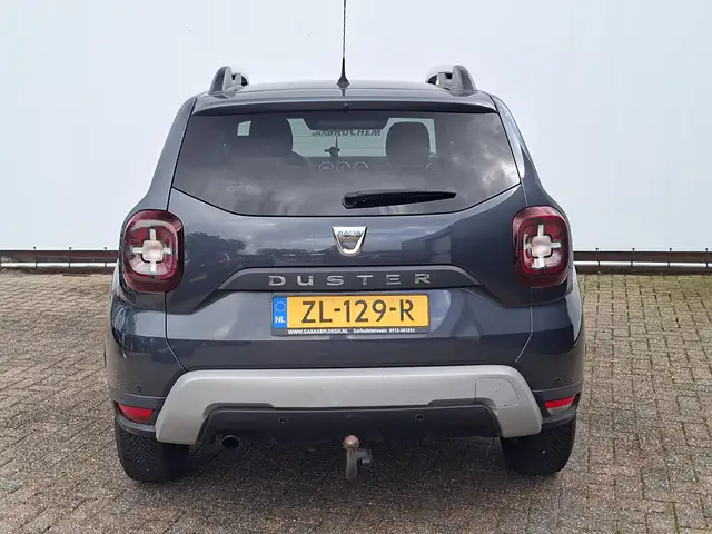 Dacia Duster view 2