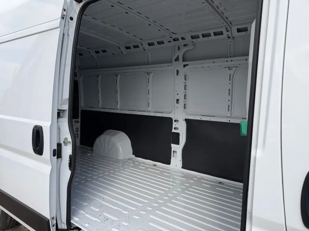 Fiat Ducato 2.2 Multijet3 L5H2 35 Maxi 6-MT Maxi 3,5 12
