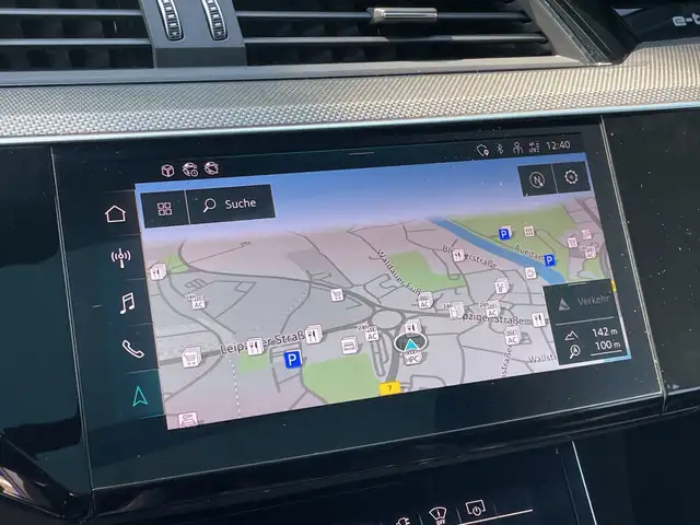 Audi Q8 E-Tron view 14