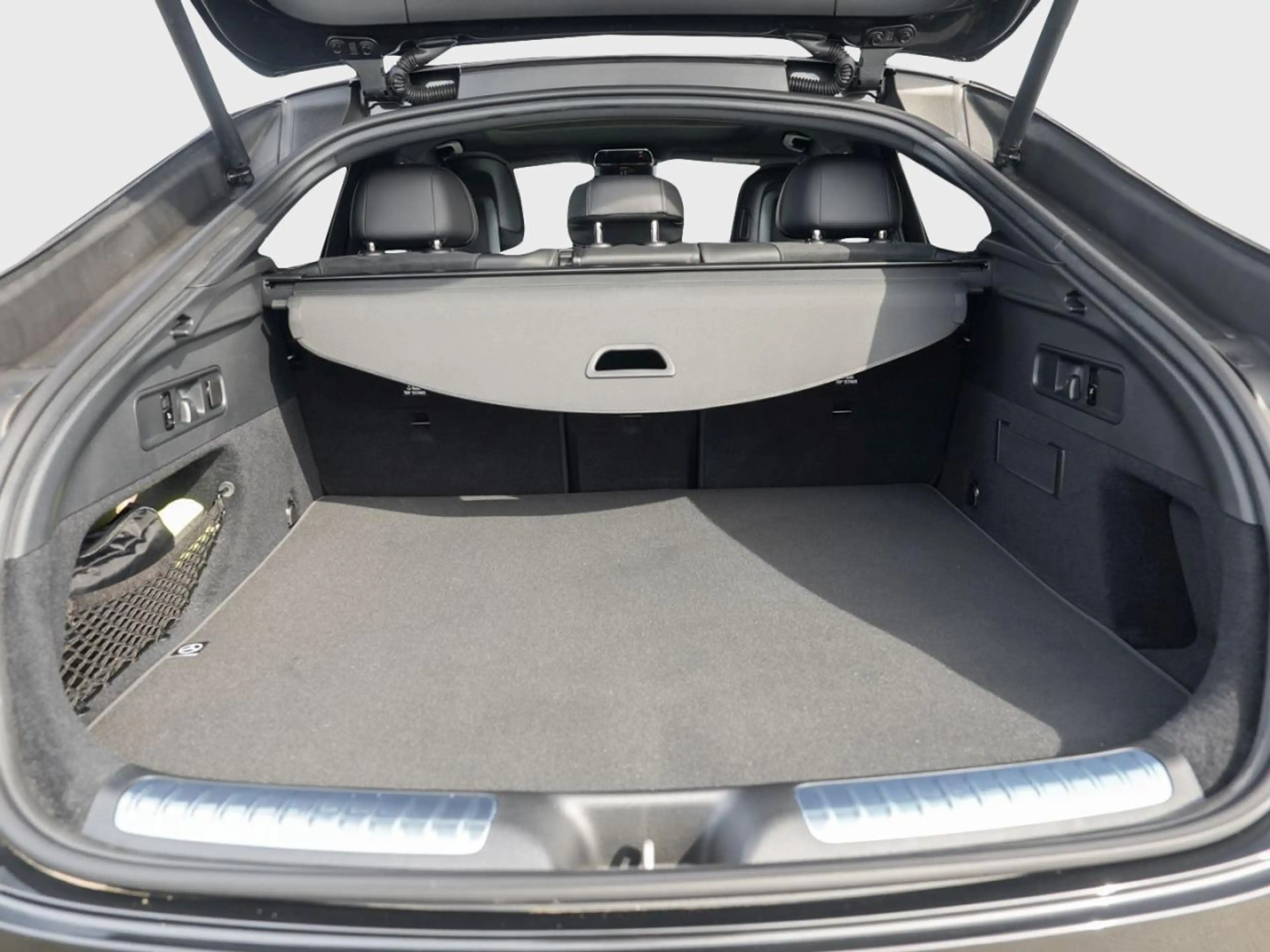 Mercedes-Benz GLC 220 d 4M Coupé AMG Panorama Distronic AHK — photo 6