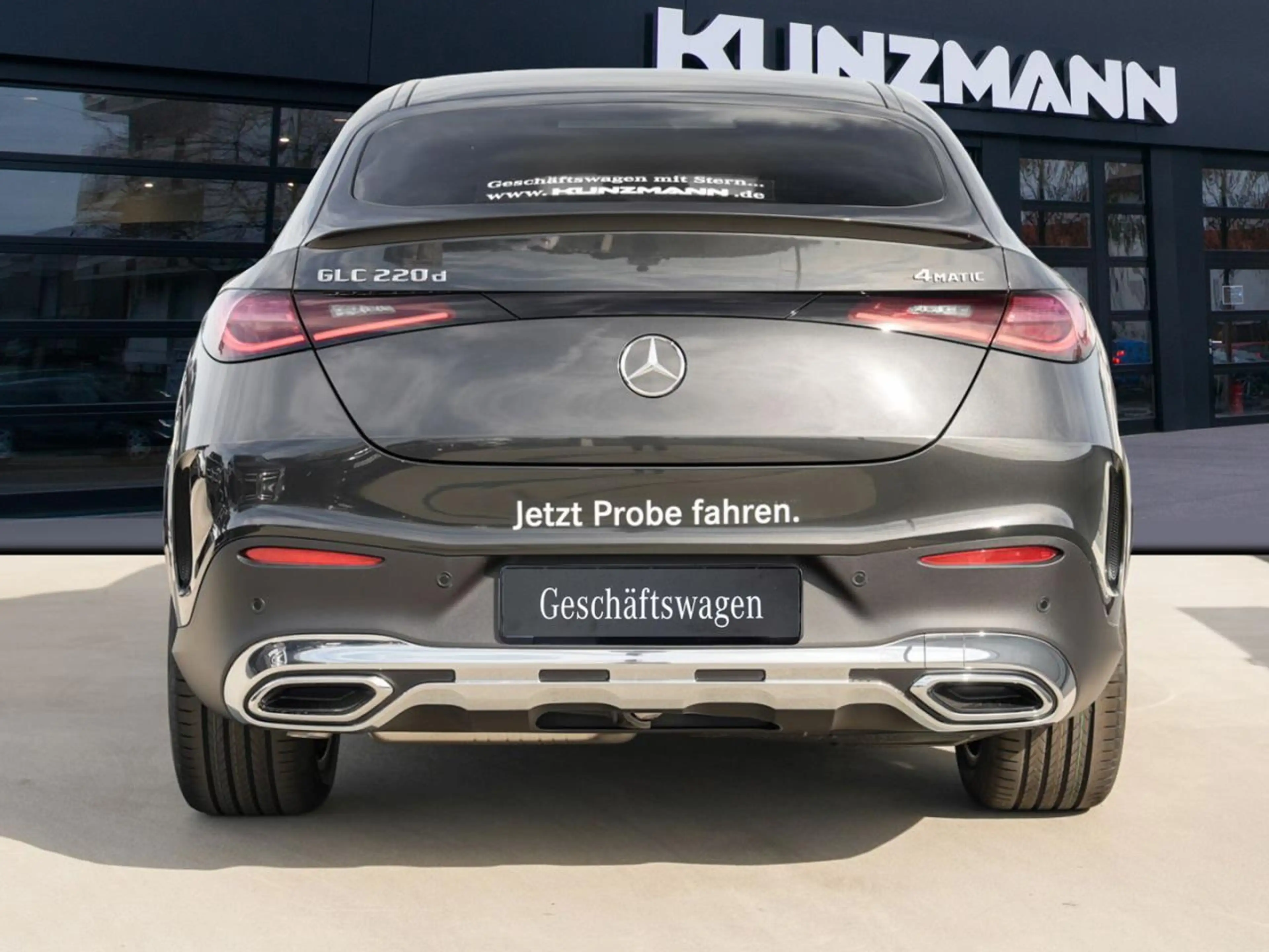 Mercedes-Benz GLC 220 d 4M Coupé AMG Panorama Distronic AHK — photo 4