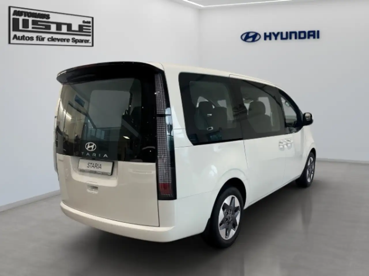 Hyundai Staria 2026