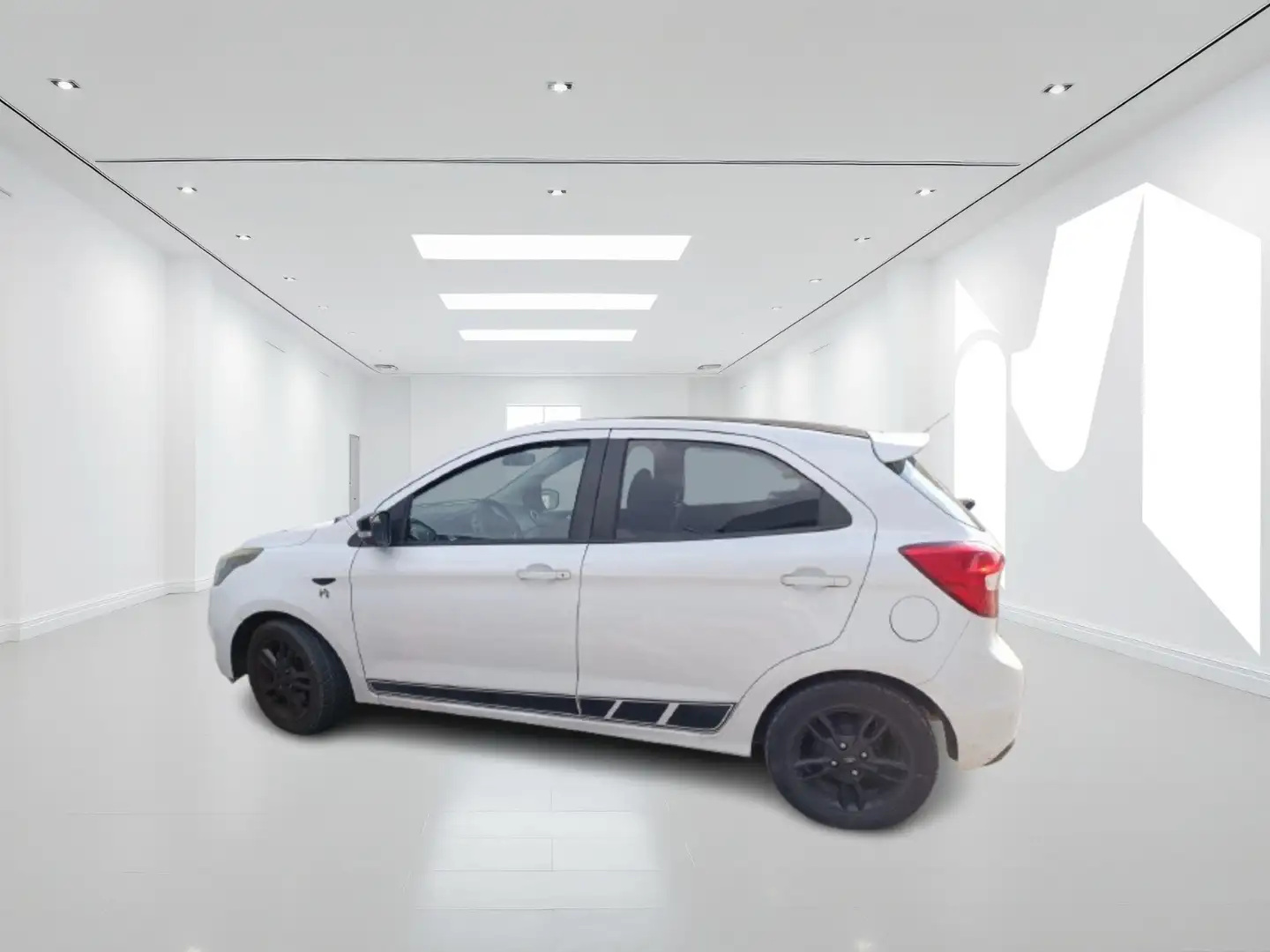Ford Ka/Ka+ Ka + 1.2 Ultimate Color 85cv FR915LB Blanc - 1