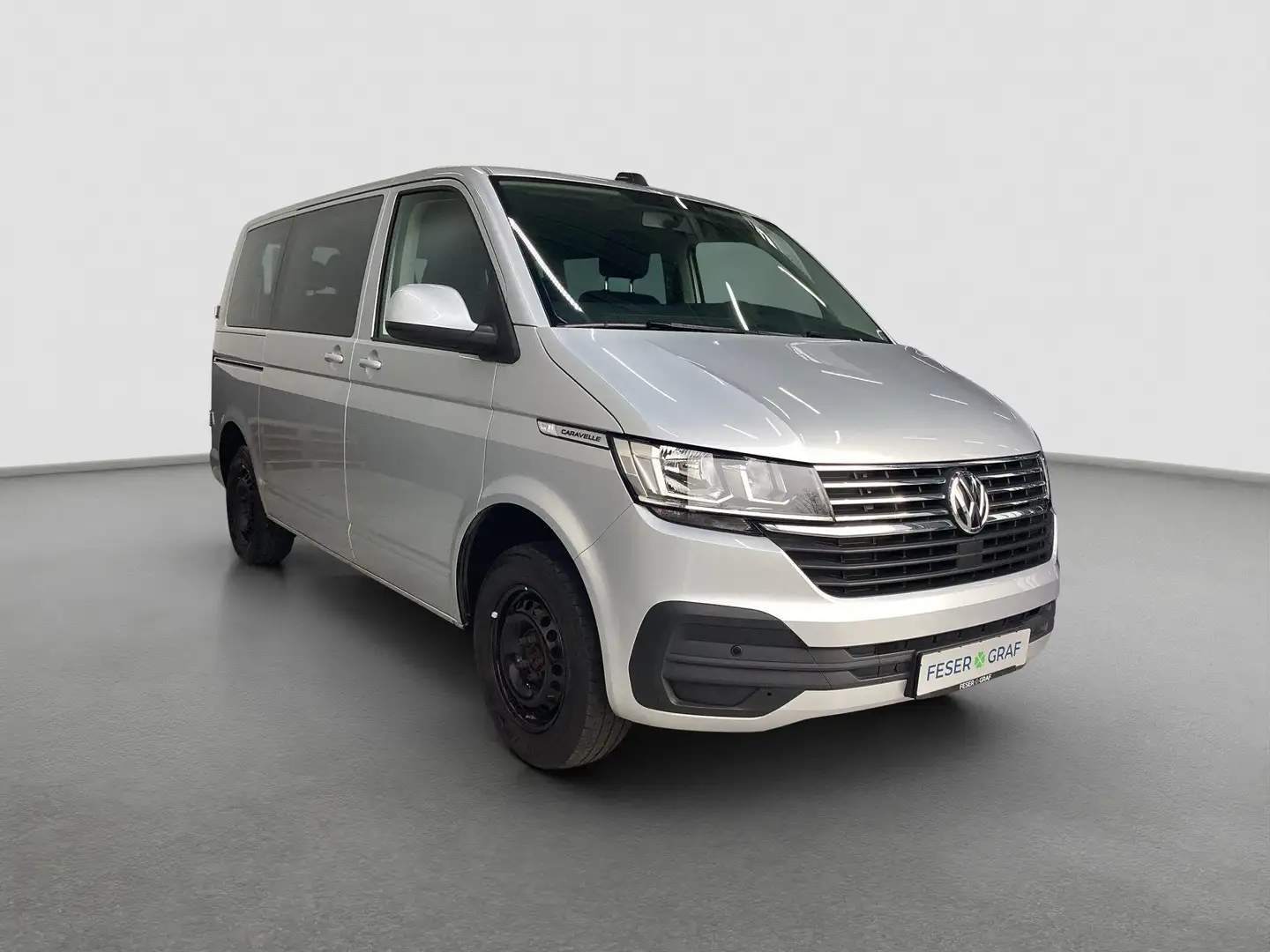Volkswagen T6.1 Caravelle 6.1 Comfortline 2.0 TDI DSG AHK Navi Серебристый - 2