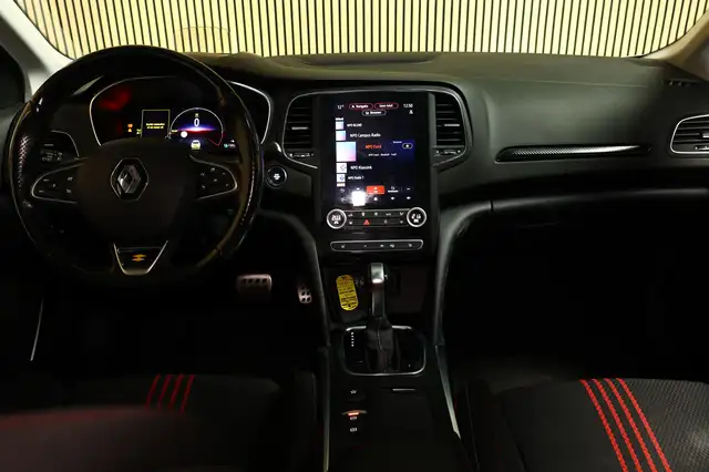 Renault Megane E-Tech view 2
