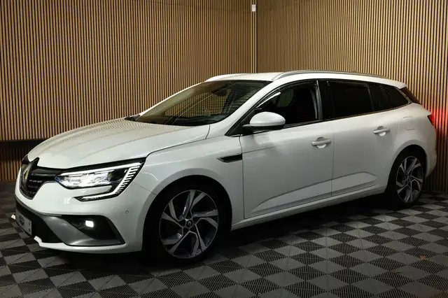 Renault Megane E-Tech view 8