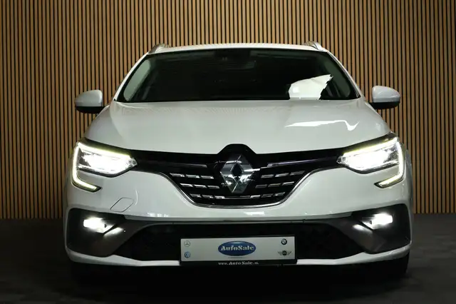 Renault Megane E-Tech view 5