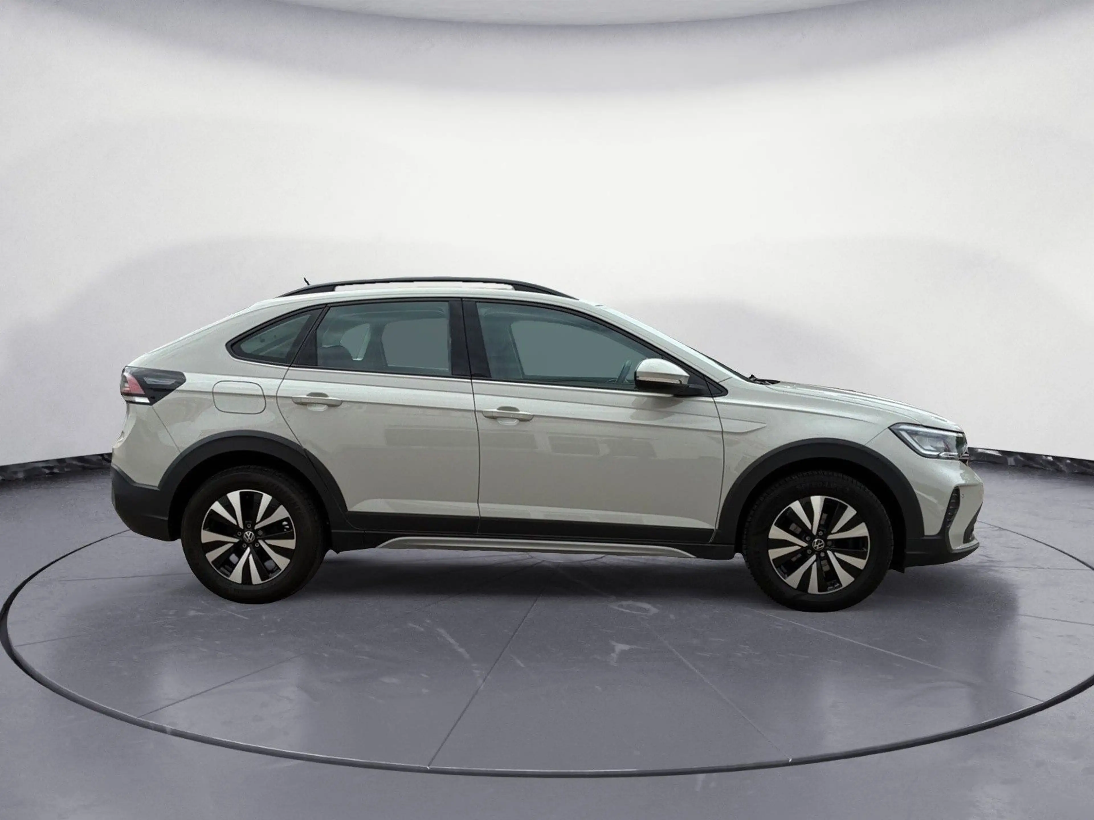 Volkswagen Taigo 1.0 TSI TEMPOMAT*KLIMA*CARPLAY*LED*PDC* — photo 5