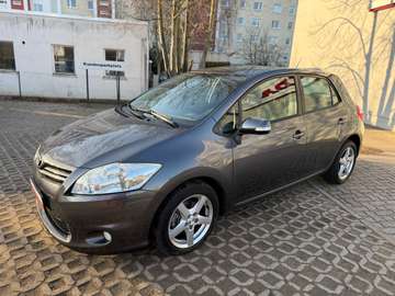 Auris 5-Türer 1.6 Life+Tempomat