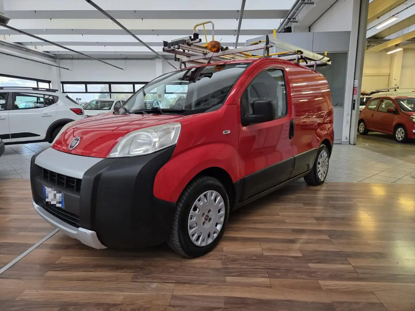 Fiat Fiorino 1.3 MJT 80CV Adventure con Traction Plus-Euro6b Rosso - 2
