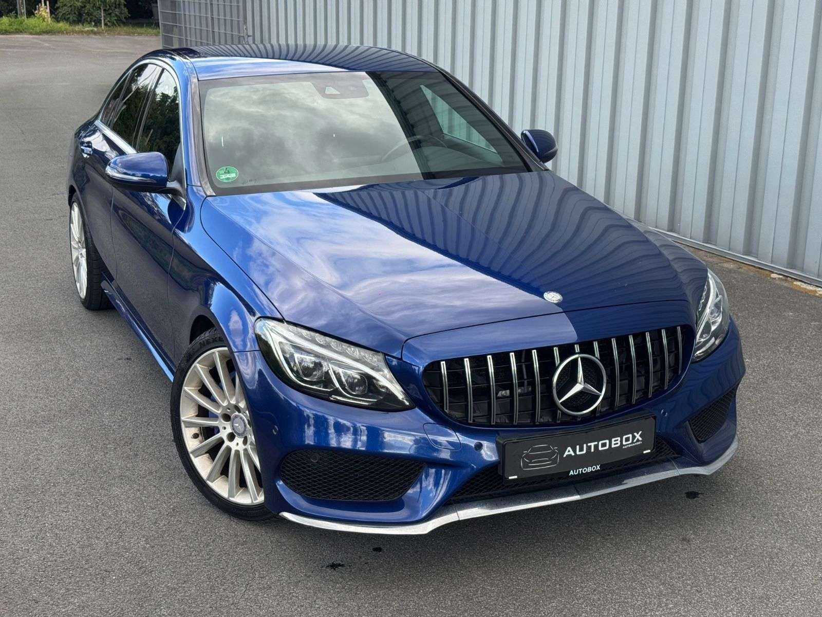 Mercedes-Benz C 220