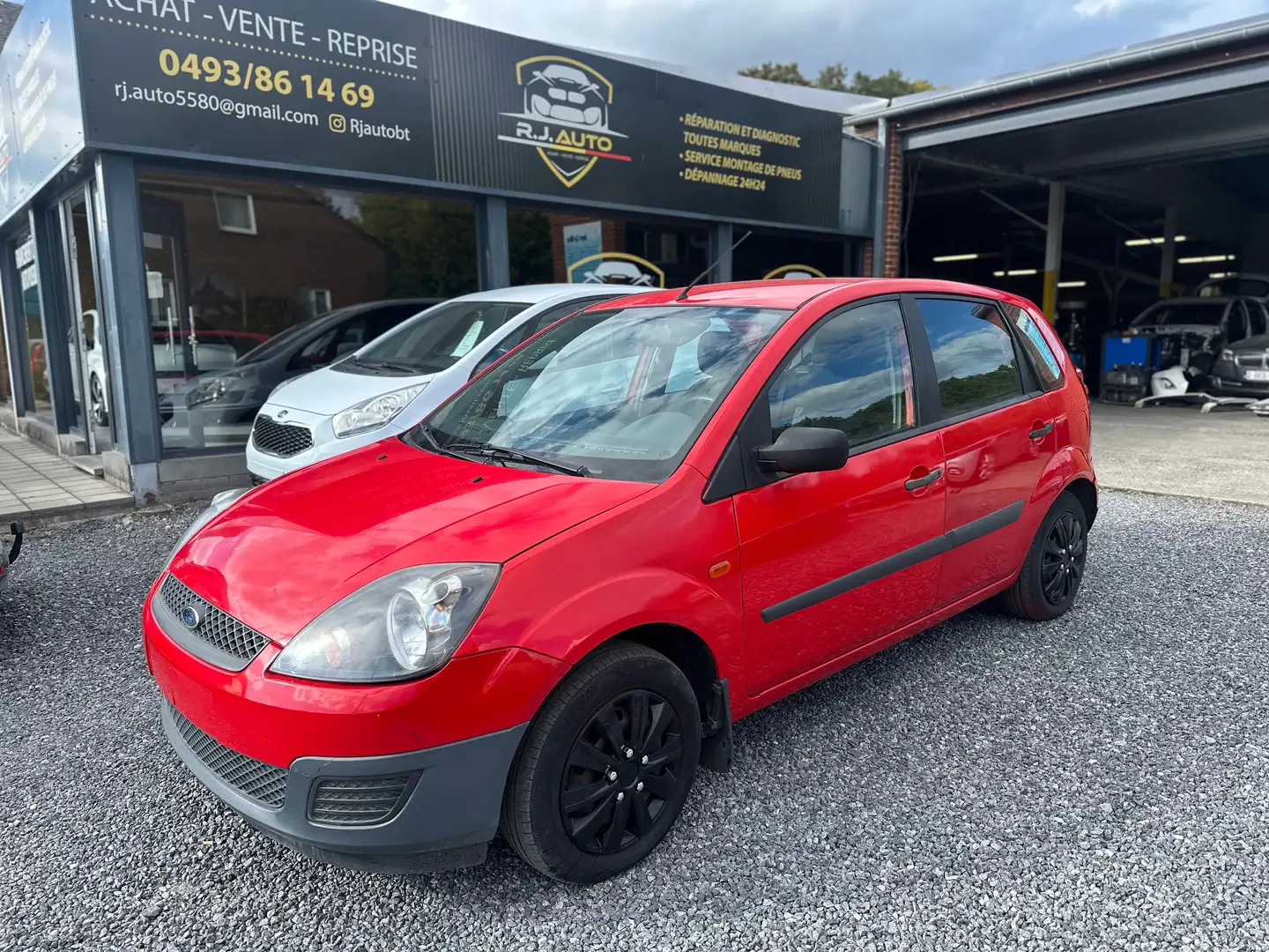 Ford Fiesta 1.4i 16v 100 Durashift Rouge - 1