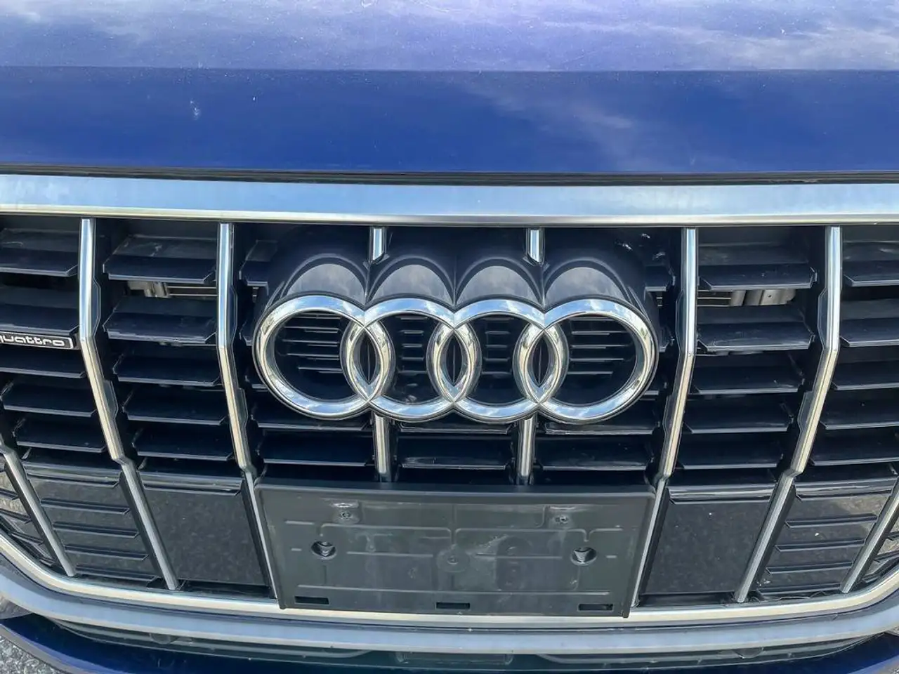 Audi Q3 снимка Audi Q3