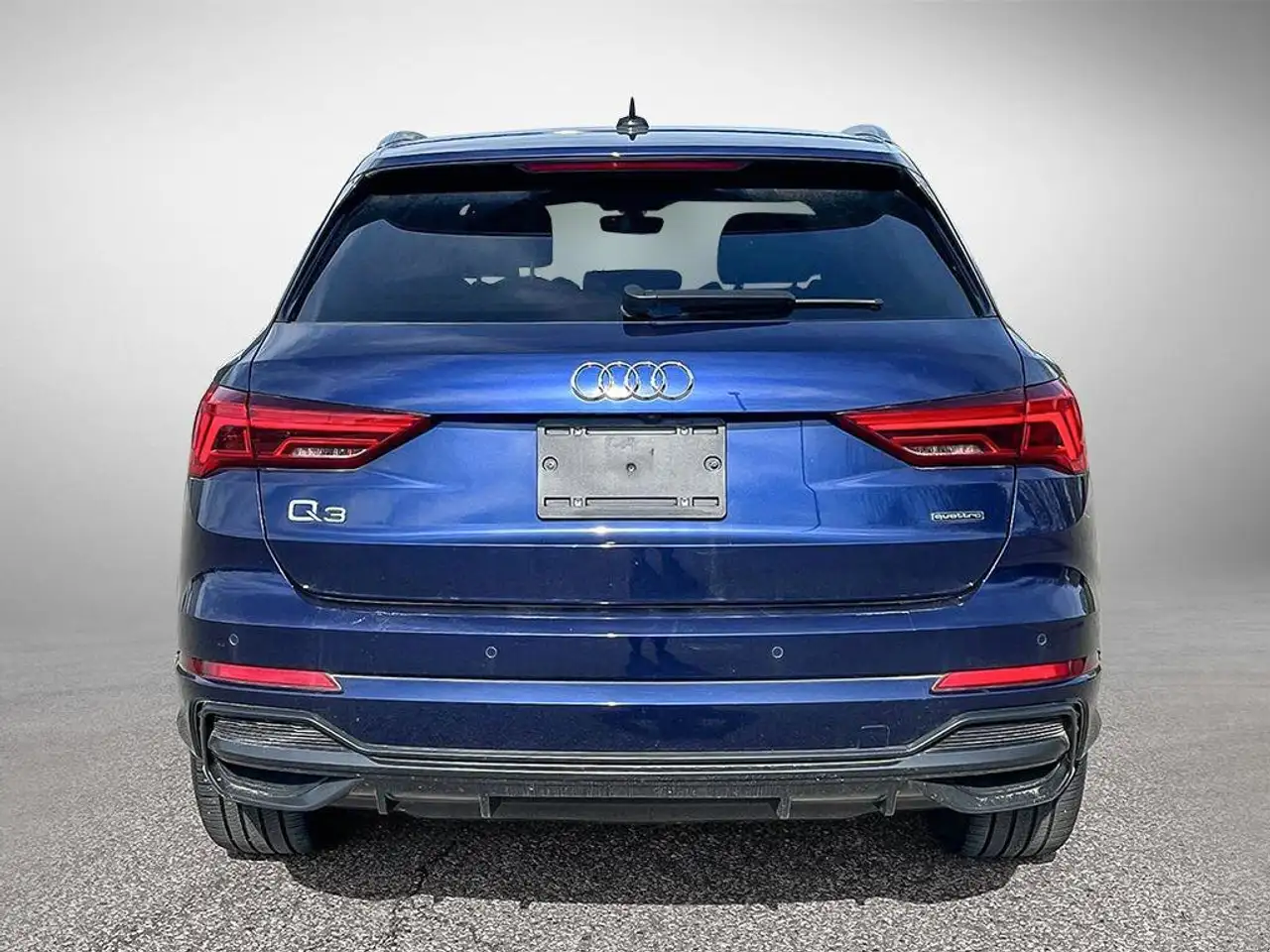 Audi Q3 снимка Audi Q3