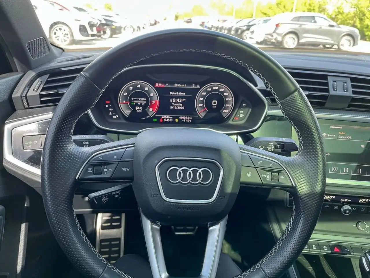 Audi Q3 снимка Audi Q3