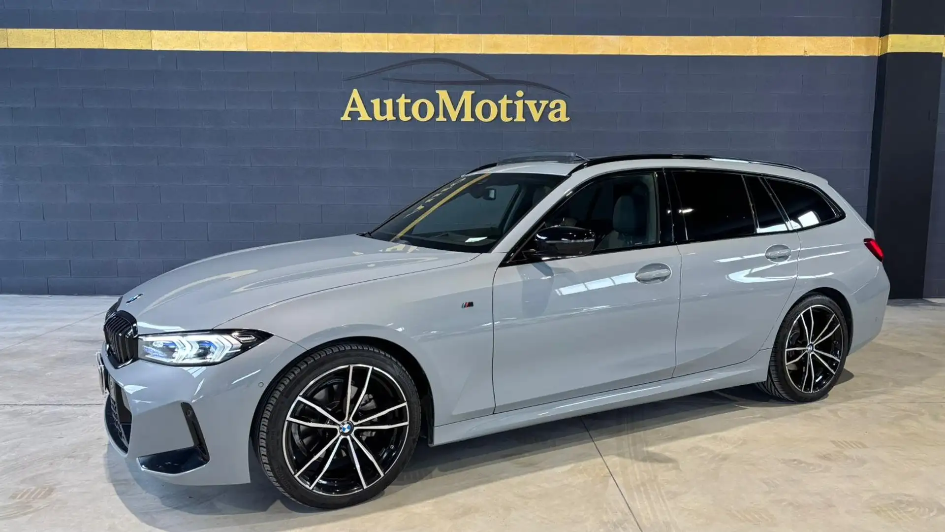 BMW 320 320d Touring Msport auto Gris - 1
