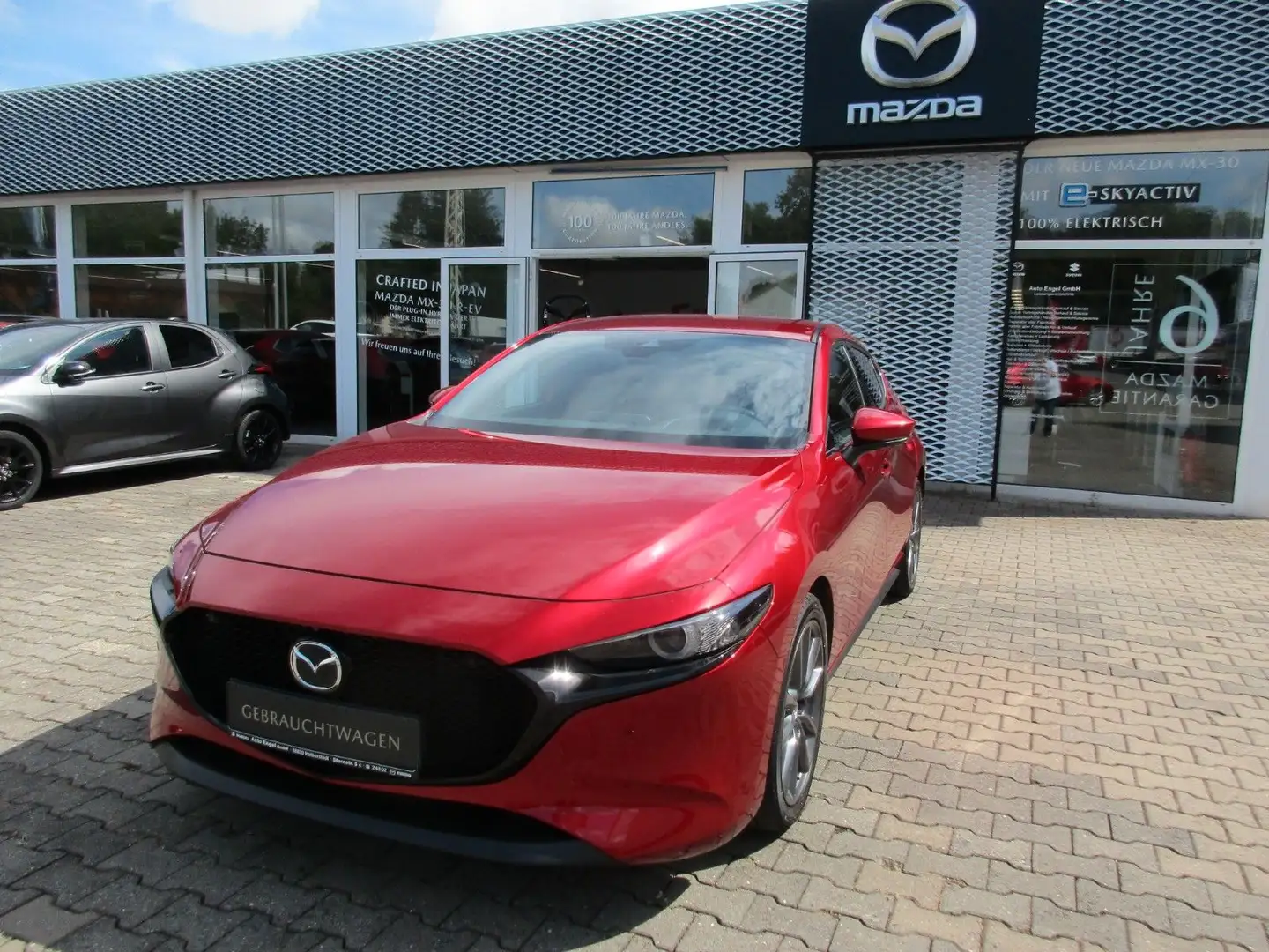 Mazda 3 Lim. 5-trg. Selection / Matrix-LED / BOSE Rouge - 1