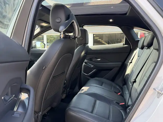 Jaguar E-Pace view 6