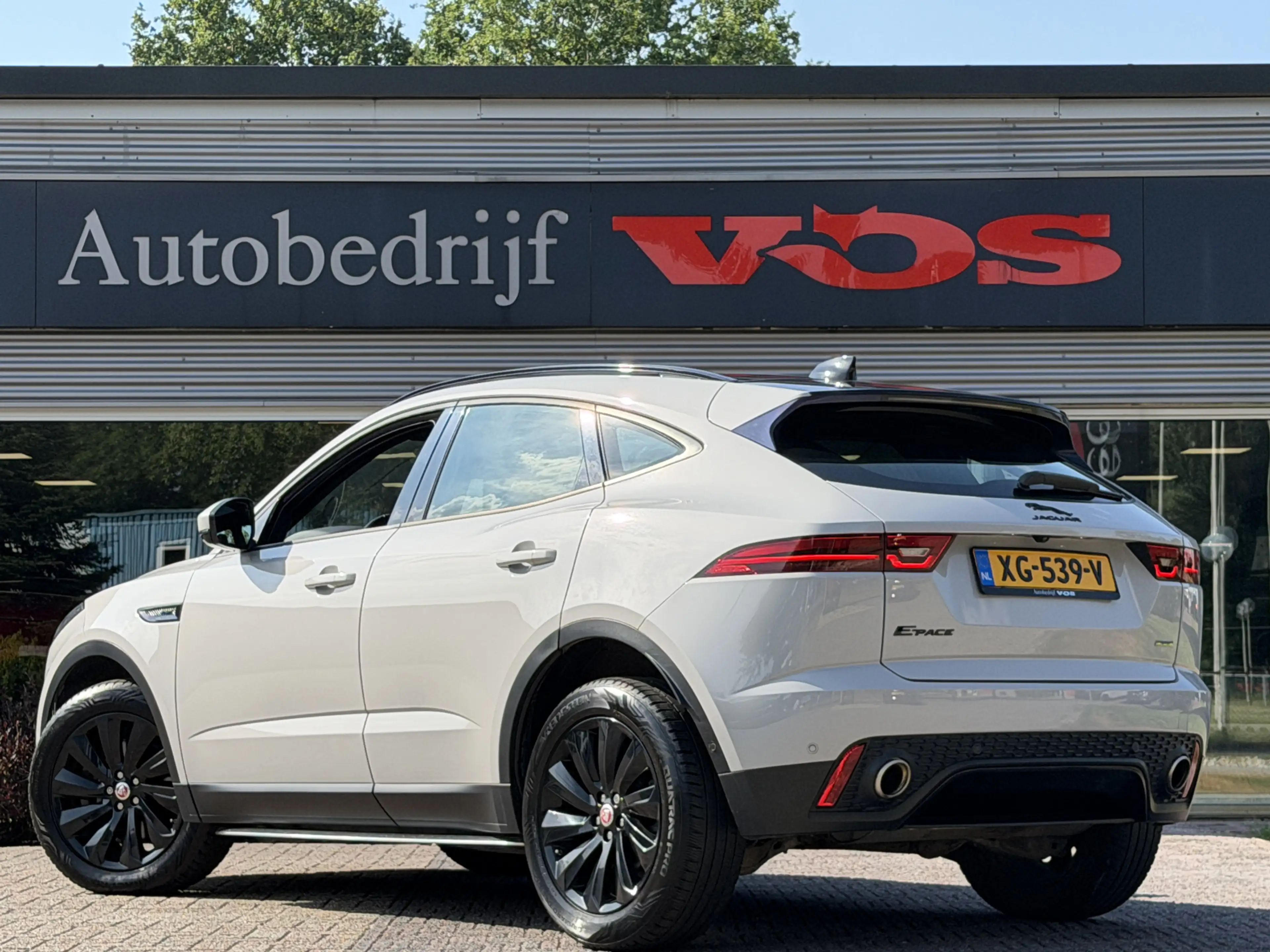 Jaguar E-Pace 2.0 P250 AWD S | Panodak | HUD | Leder | Meridian — photo 5