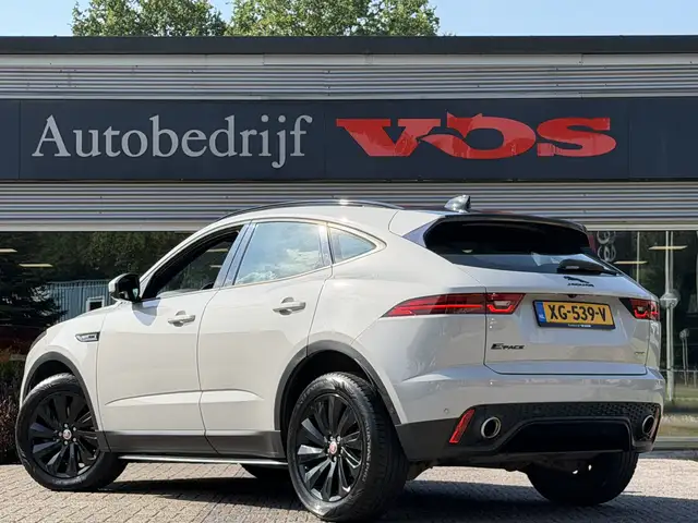 Jaguar E-Pace view 5