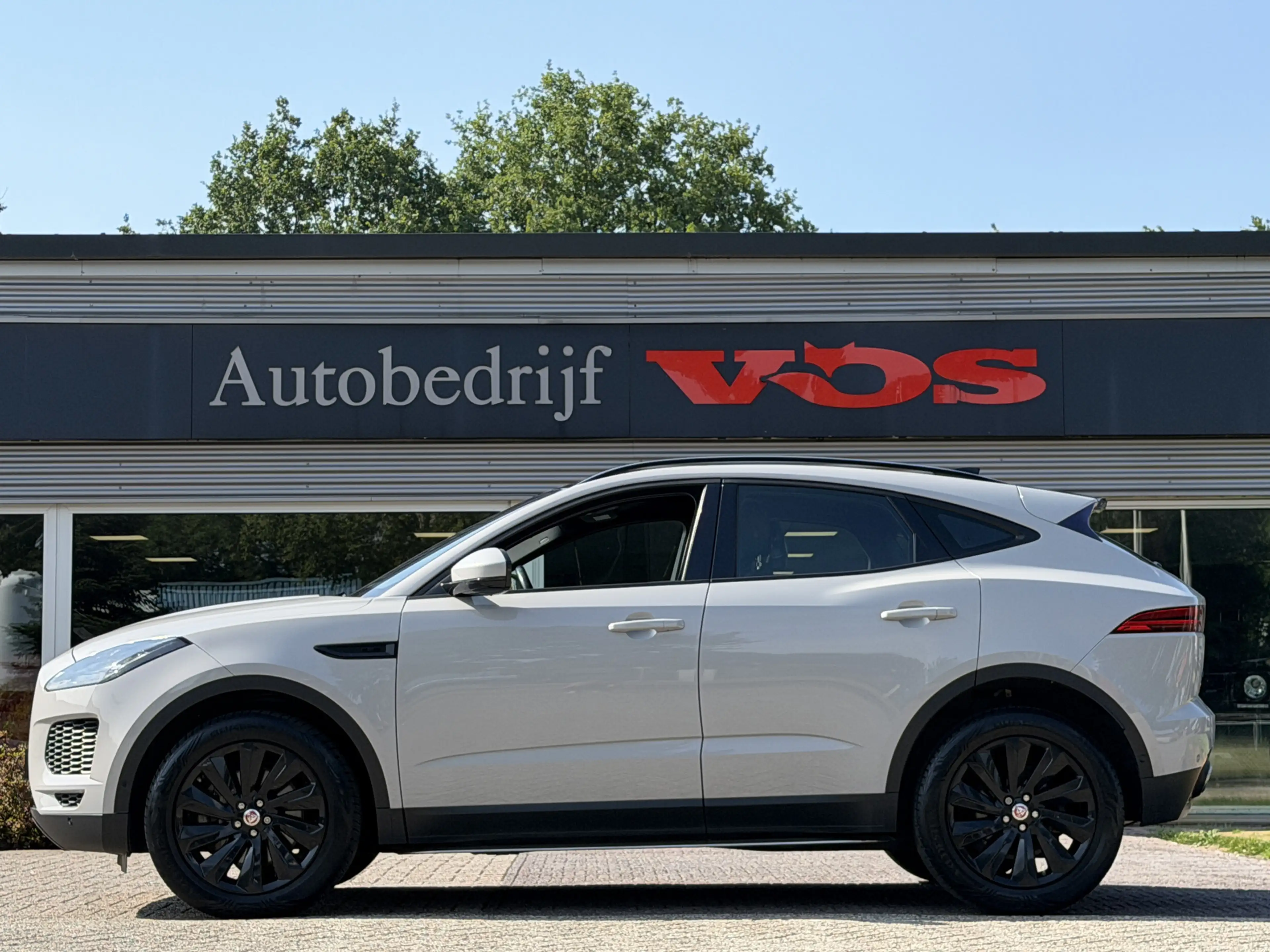 Jaguar E-Pace 2.0 P250 AWD S | Panodak | HUD | Leder | Meridian — photo 3