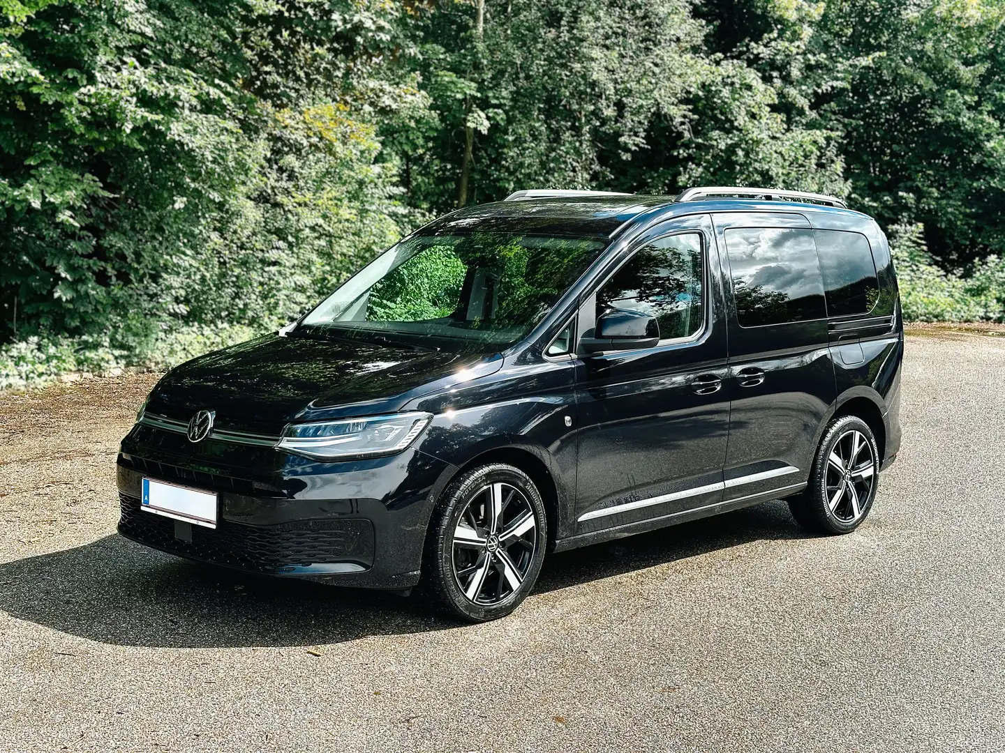 Volkswagen Caddy Caddy Style 2,0 TDI 4MOTION Style Schwarz - 2
