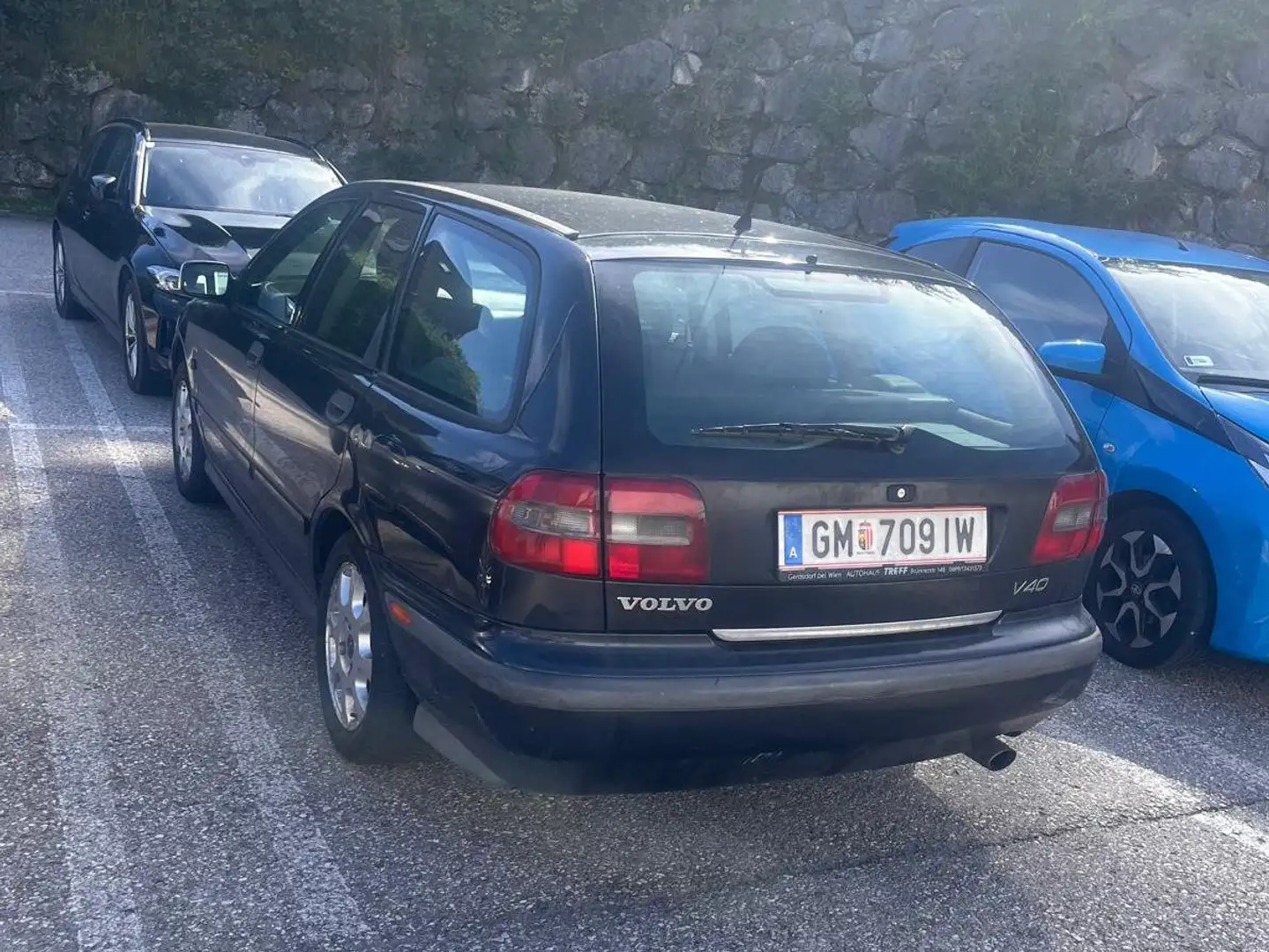 Volvo V40 V40 2,0 Klassik Aut. Schwarz - 2