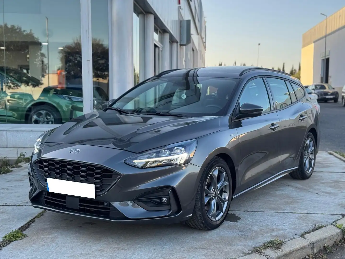 Ford Focus 2.0Ecoblue ST Line Aut. 150 Gris - 1