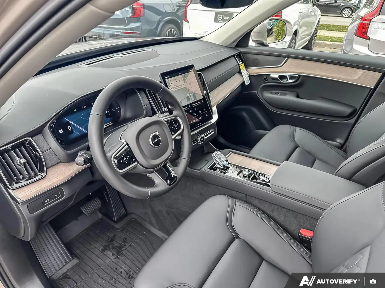 Volvo XC90 снимка Volvo XC90