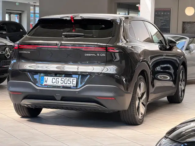 Changan Deepal S05 view 3