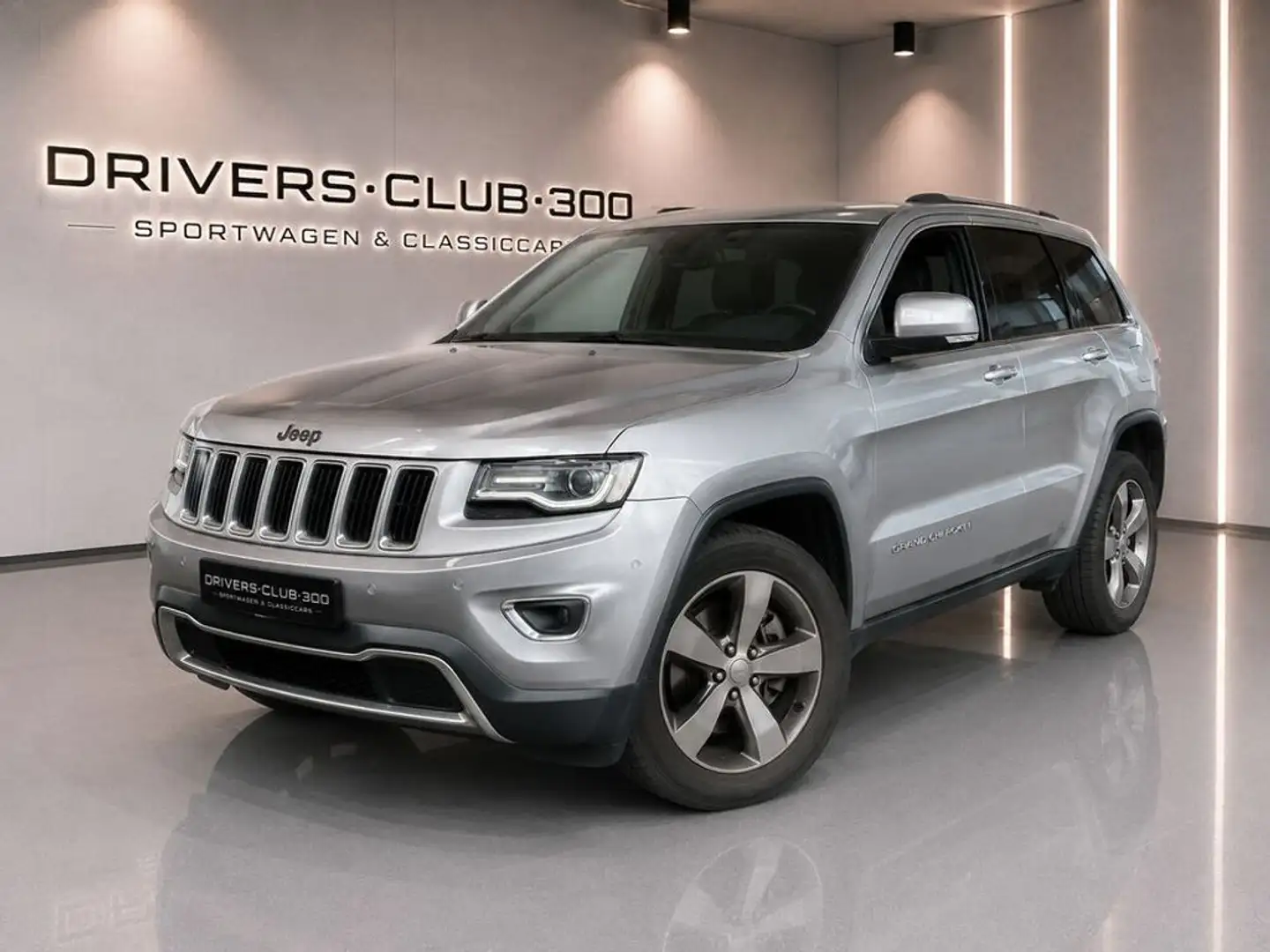 Jeep Grand Cherokee 3.0 CRD Limited Silber - 1