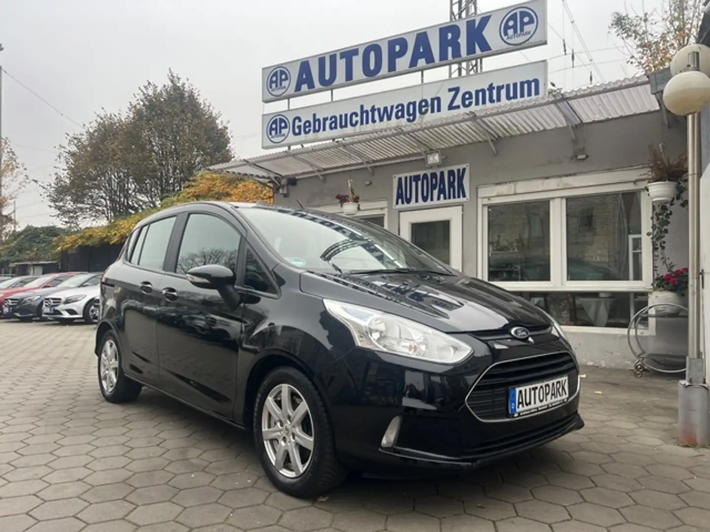 Ford B-Max 1.0 Titanium*Klima*Navi*Alu Noir - 1