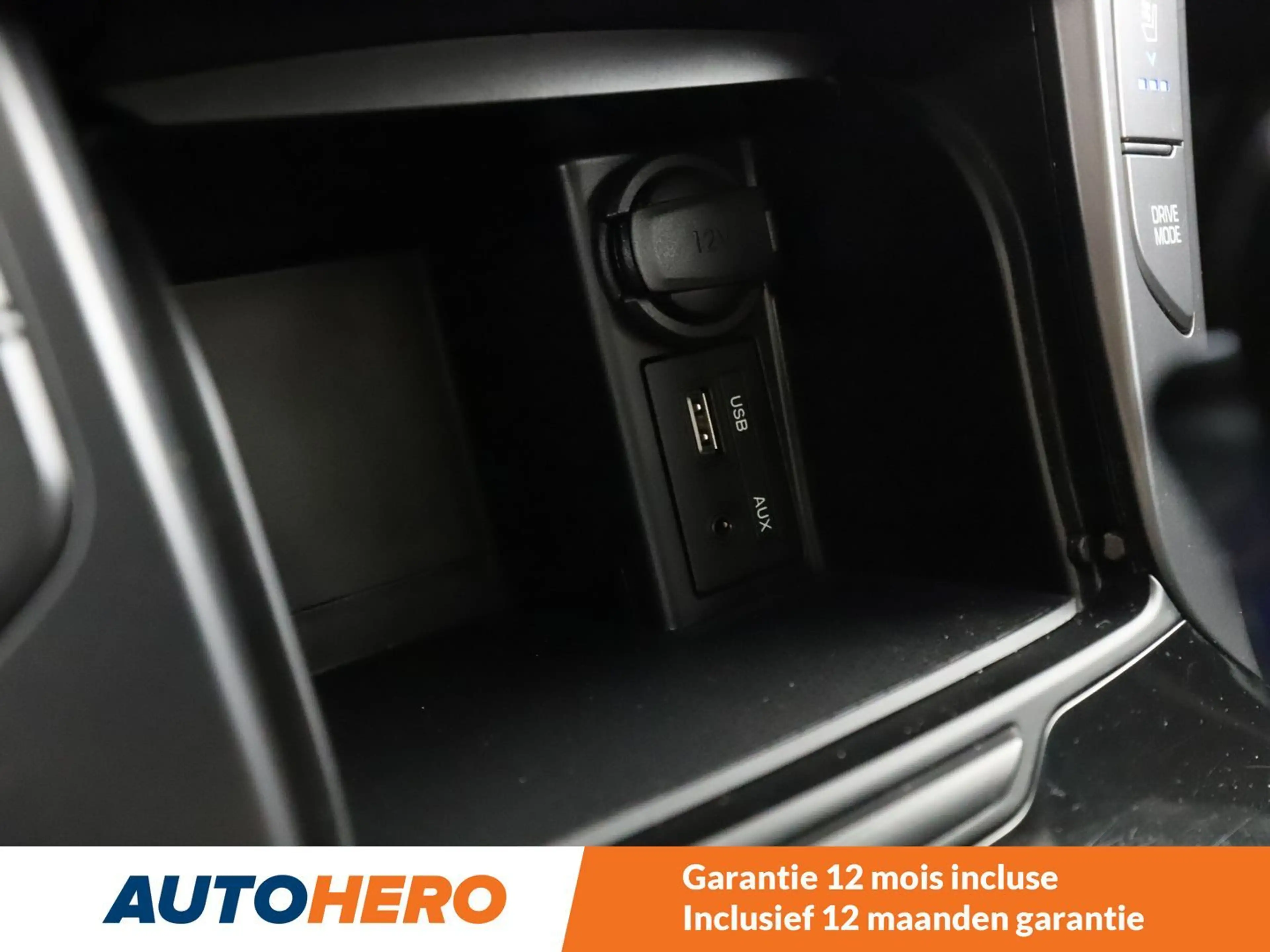 Hyundai i40 2.0 GDI Premium — photo 14