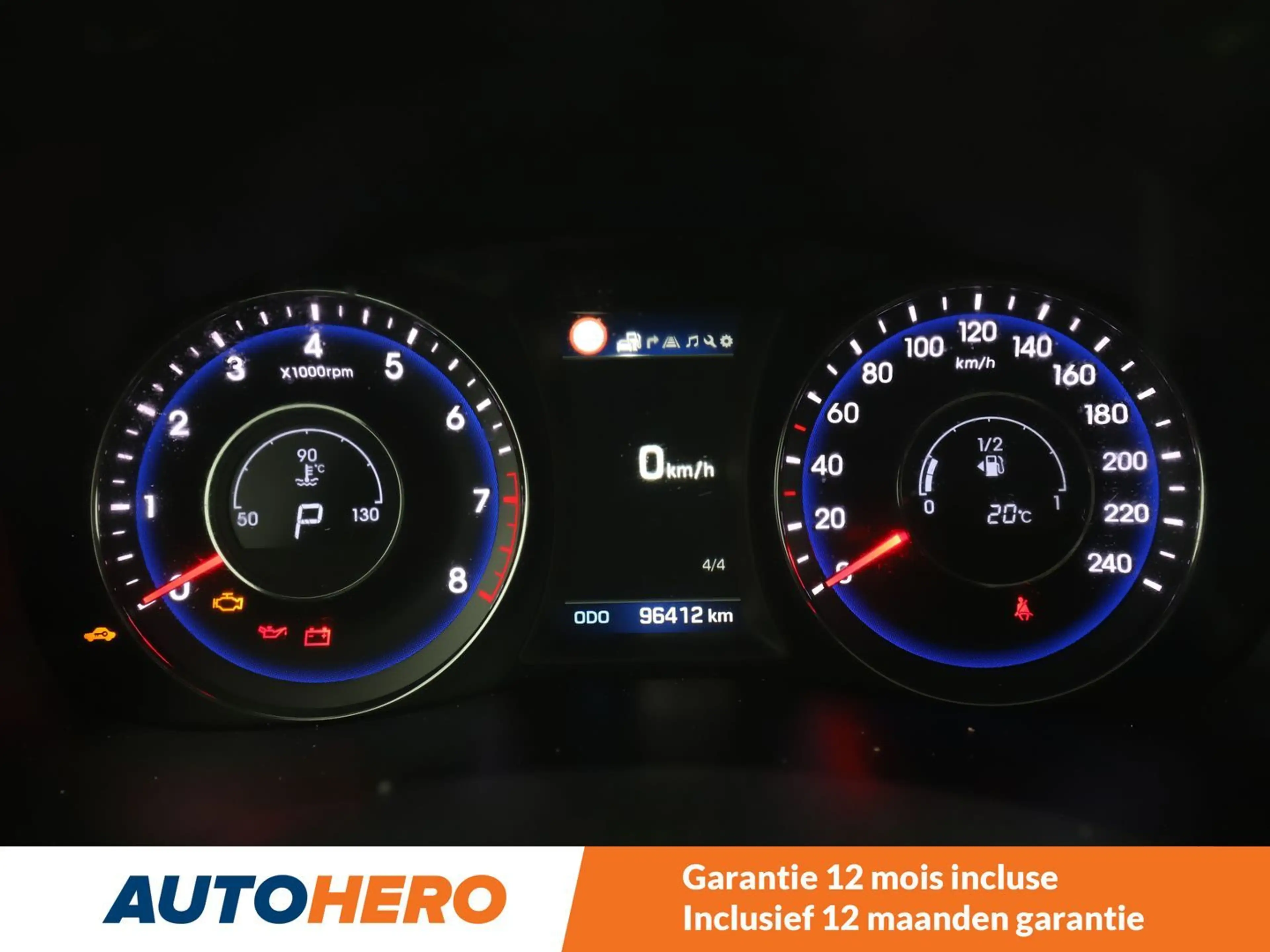 Hyundai i40 2.0 GDI Premium — photo 12