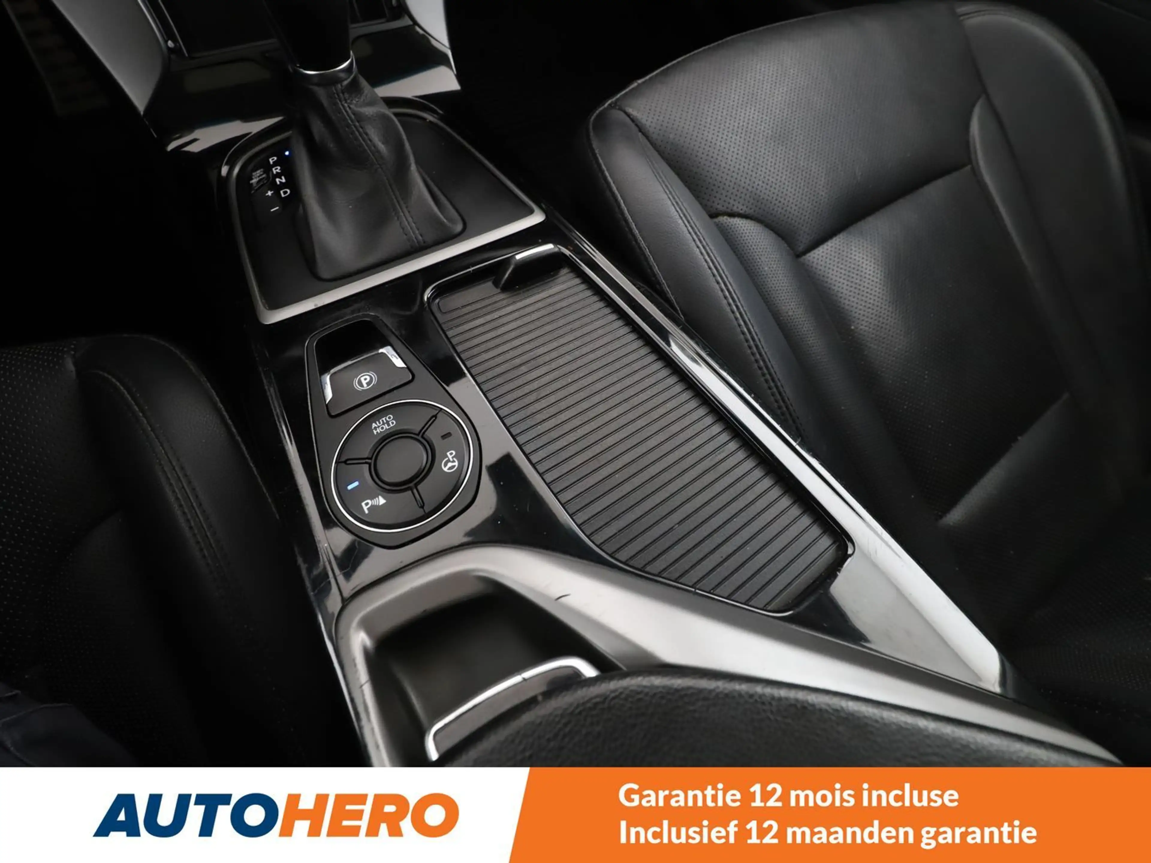 Hyundai i40 2.0 GDI Premium — photo 15
