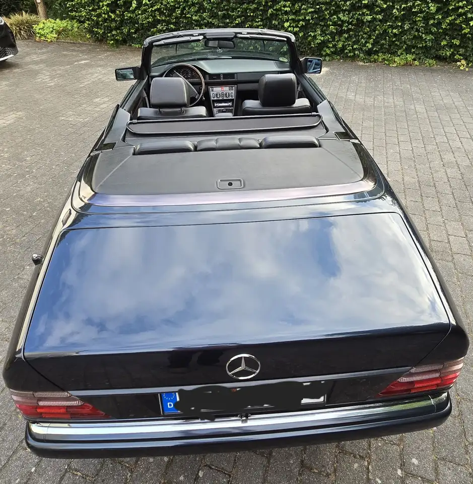 Mercedes-Benz E 200 124 C 060 (E 200 CABRIO) Final Edition, foto 8