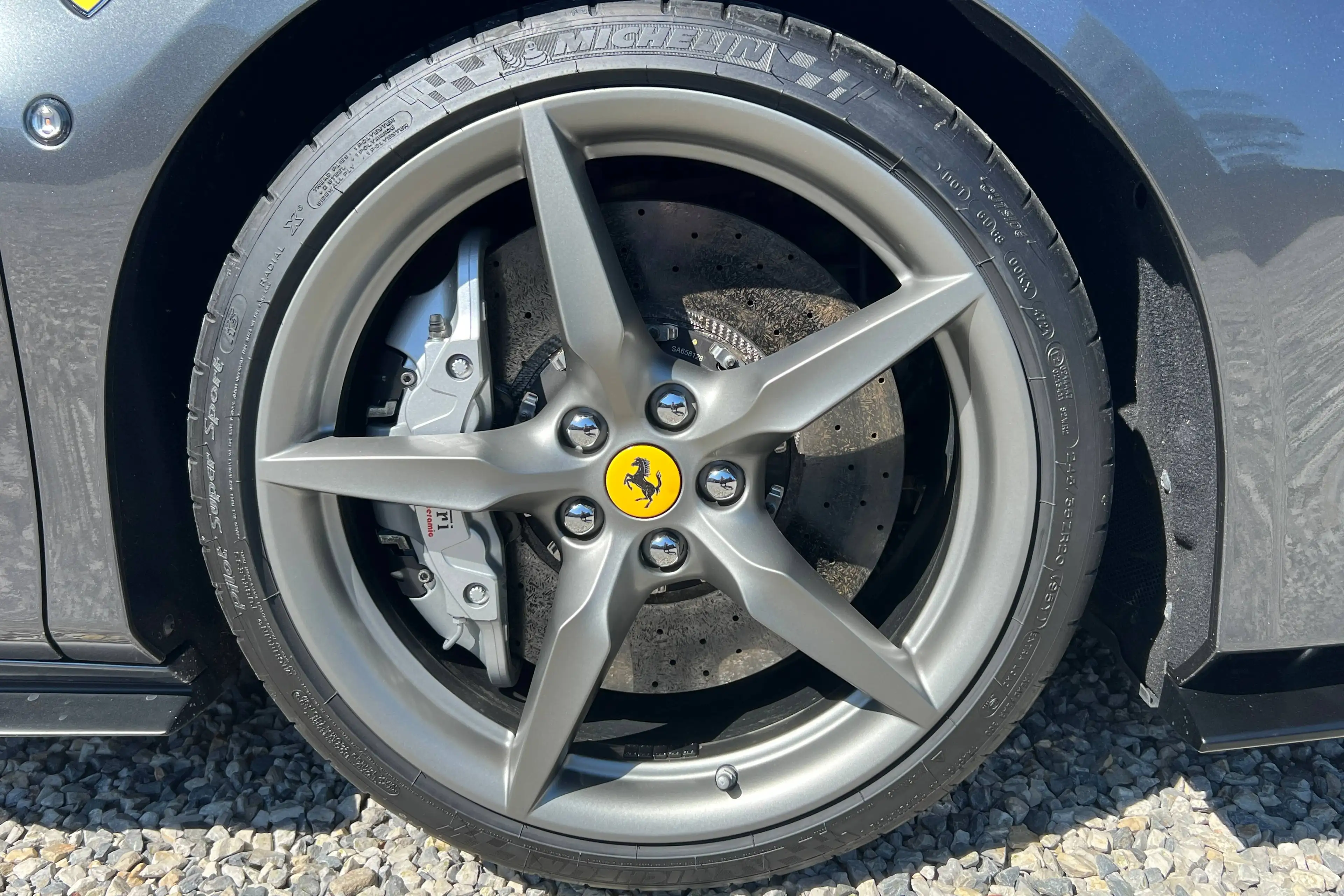 Ferrari F8 Spider F8 Spider - 1 owner - Like new — photo 10